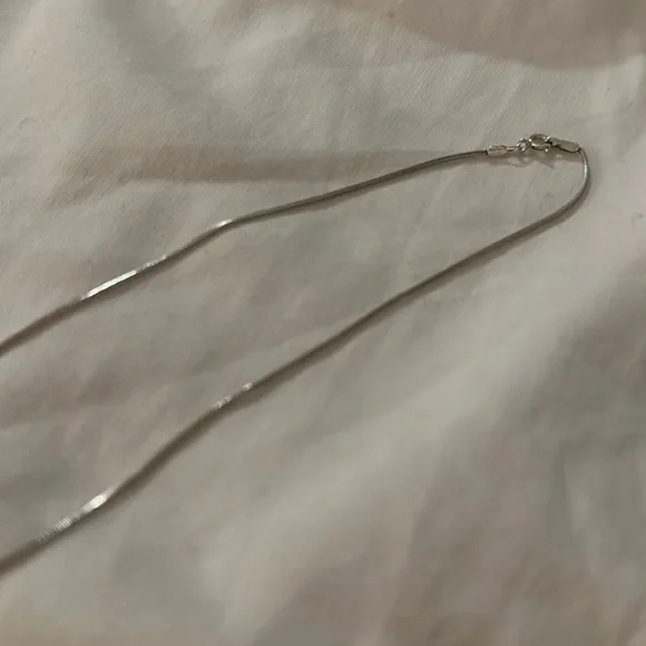 *🛒 FREE WITH PURCHASE* Pearl pendant silver chain necklace - Picture 7 of 15